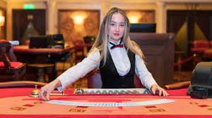 Infinite Blackjack dealer and live table layout on pandacuan login